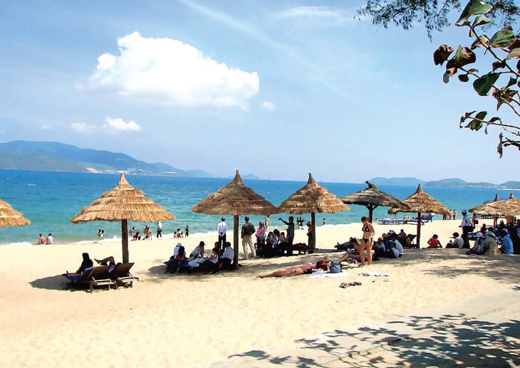 Da Nang launches beach tourism season - ảnh 1